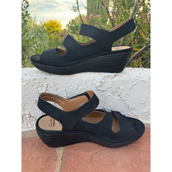 Clarks Women's Wedge Sandals Black Size 9.5 Adjustable Strap Casual - Picture 3 of 10